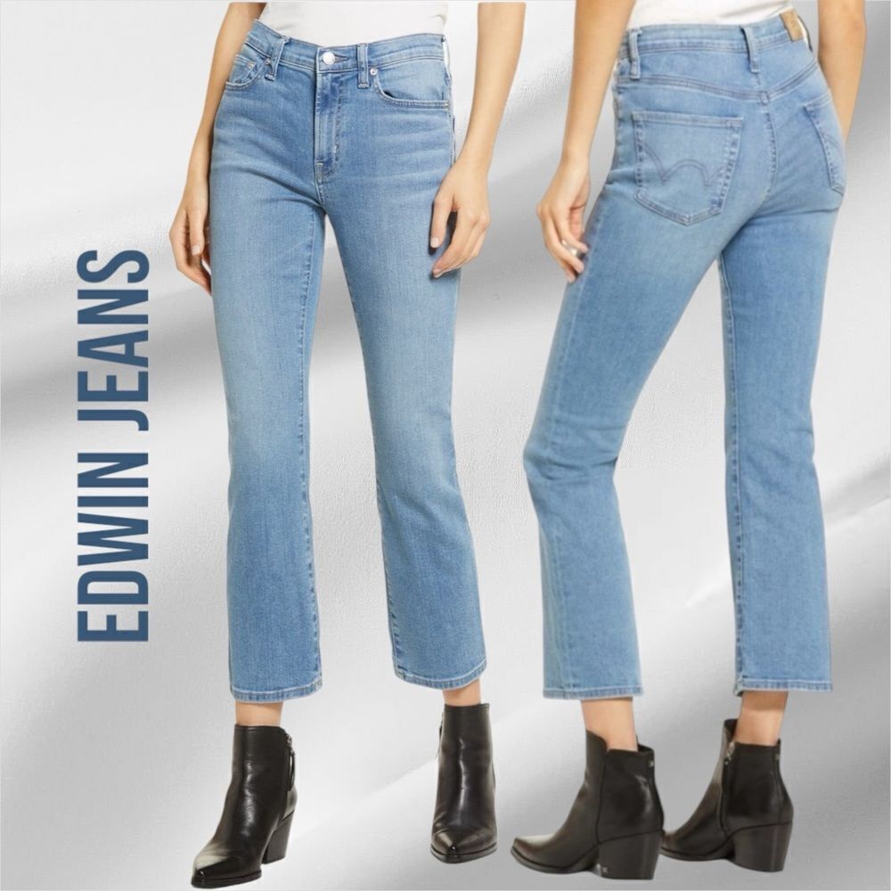 EDWIN ANTHROPOLOGIE  Women’s Cassia Crop Mini Bootcut Jeans in the Size 25